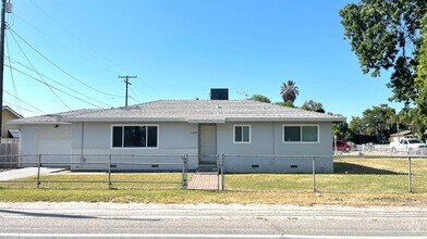 Building Photo - 14099 Hanford Armona Rd