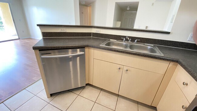 Building Photo - 4300 San Marino Blvd