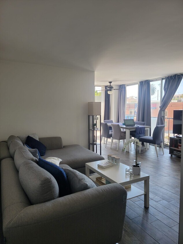 living room - 375 Atlantic Ave