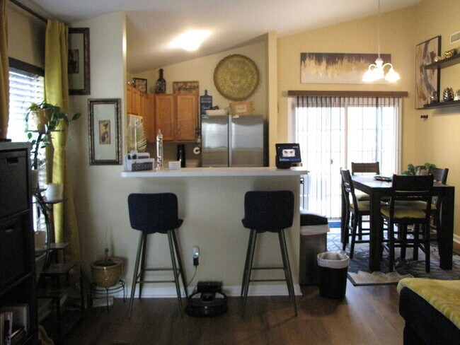 Foto del edificio - 8 Evanwald Ct