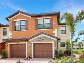 Building Photo - 20411 Lagente Cir
