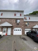 Building Photo - 197 Pine Hill Rd