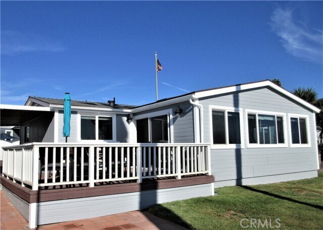 Building Photo - 105 Palm Dr