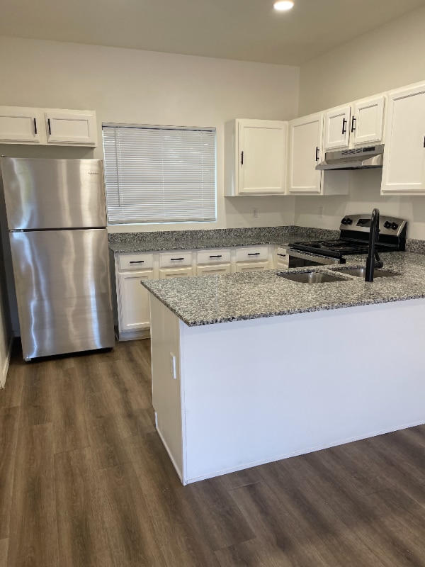 Foto del edificio - 515 E 6th St