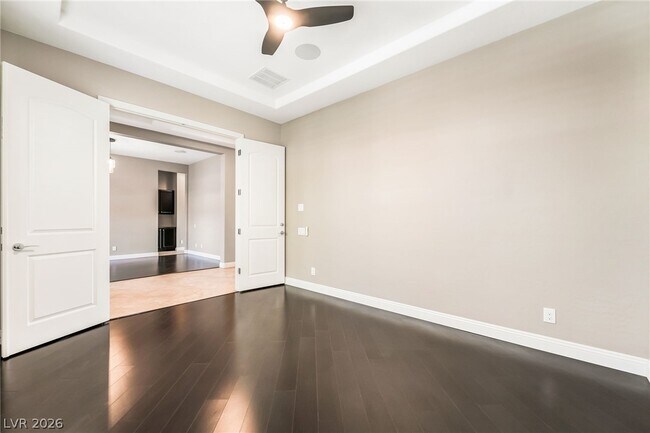 Building Photo - 2501 Luberon Dr