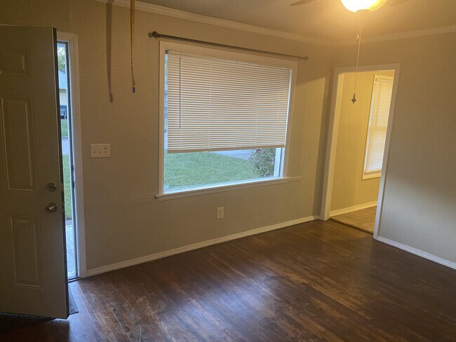 Foto del edificio - North Tulsa Home