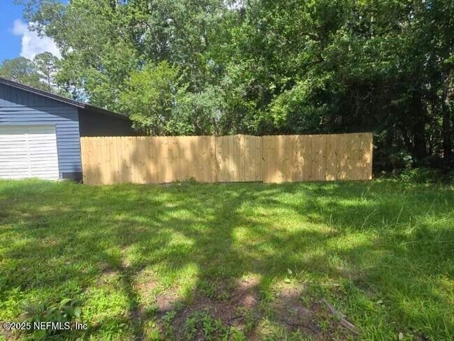 Foto del edificio - 54221 Cravey Rd