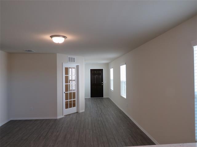 Building Photo - 827 Table Rock St