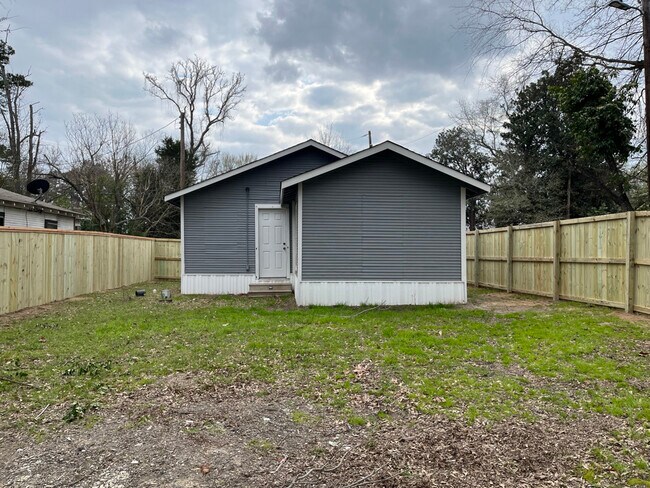 Backyard view - 101 Brooks St