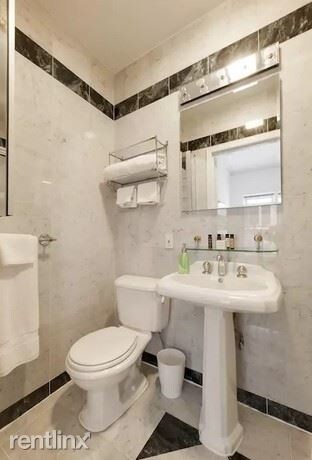 Foto del edificio - 2 br, 2 bath Condo - 2324 Lakeshore Ave Apt 6