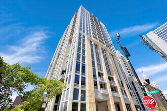 Building Photo - 700 N Larrabee St