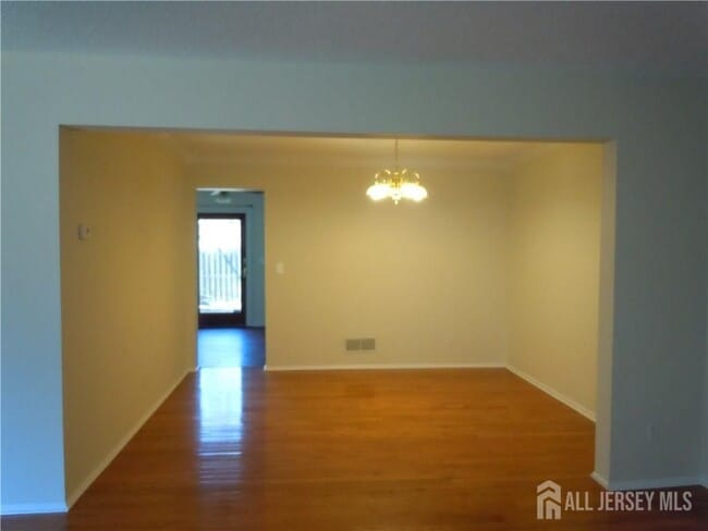 Foto del edificio - 3 Quincy Cir