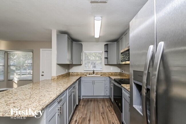 Foto del edificio - 7610 S Sherrill St