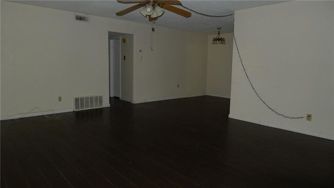 Building Photo - 8725 N Normandale St
