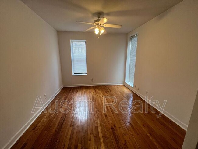Foto del edificio - 348 N Newstead Ave