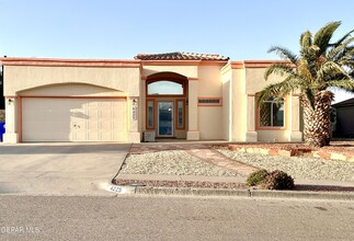 Building Photo - 4225 John B Oblinger Dr