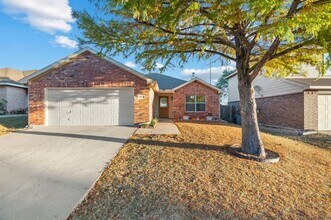Building Photo - 9952 Sparrow Hawk Ln