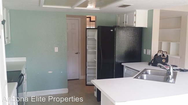 Foto del edificio - 3 br, 2.5 bath House - 5062 E Decatur St