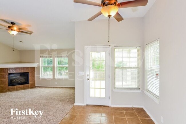 Building Photo - 13701 Laramie Hill