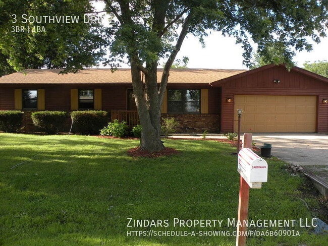 Building Photo - Updated 3 bedroom 1 bath rental home with ...