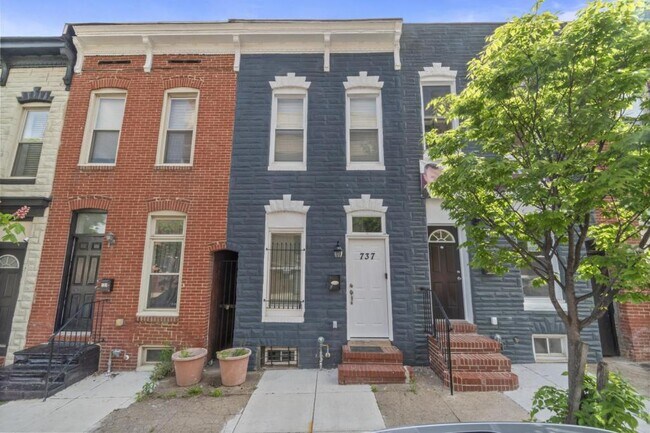 Building Photo - 737 N Chester St