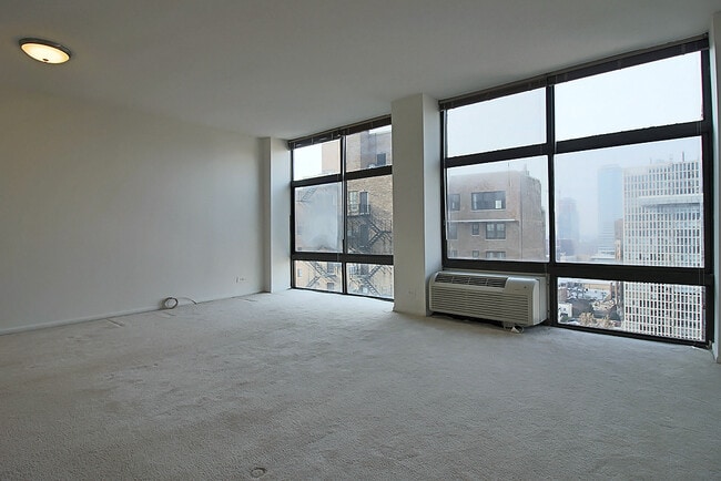 Photo - 74 E Scott St Apartment