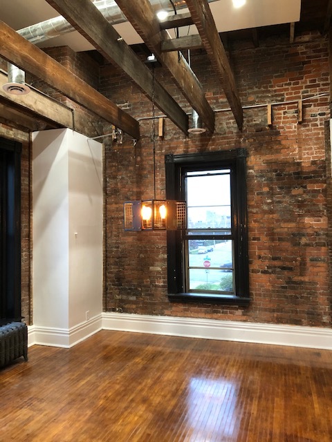Primary Photo - 512 Market St