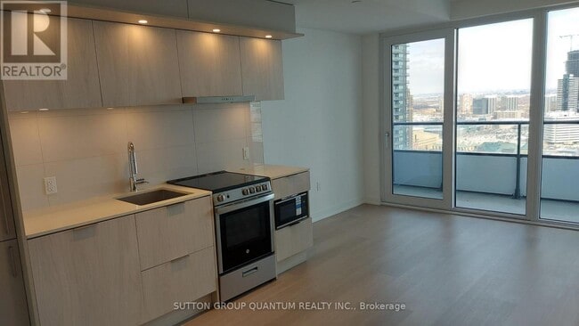 Photo du bâtiment - 448 Burnhamthorpe Rd W