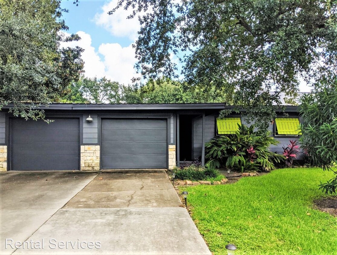 Primary Photo - 3 br, 1 bath House - 716 Port Neches Avenue
