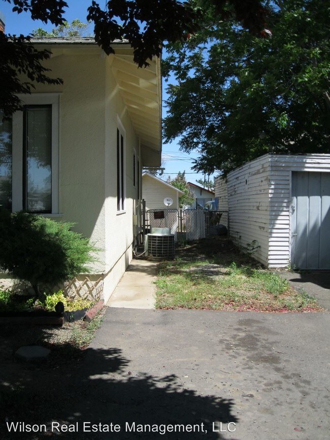 Foto del edificio - 3 br, 2 bath House - 609 South 7th Avenue