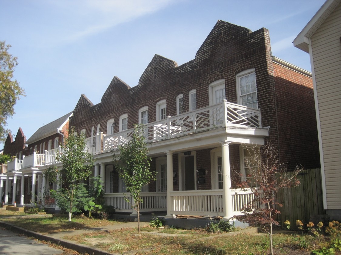 711 Chimborazo Blvd, Richmond, VA 23223 Apartments in Richmond, VA