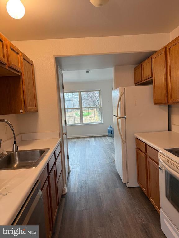 Foto del edificio - 9905 Matti Hill Ct