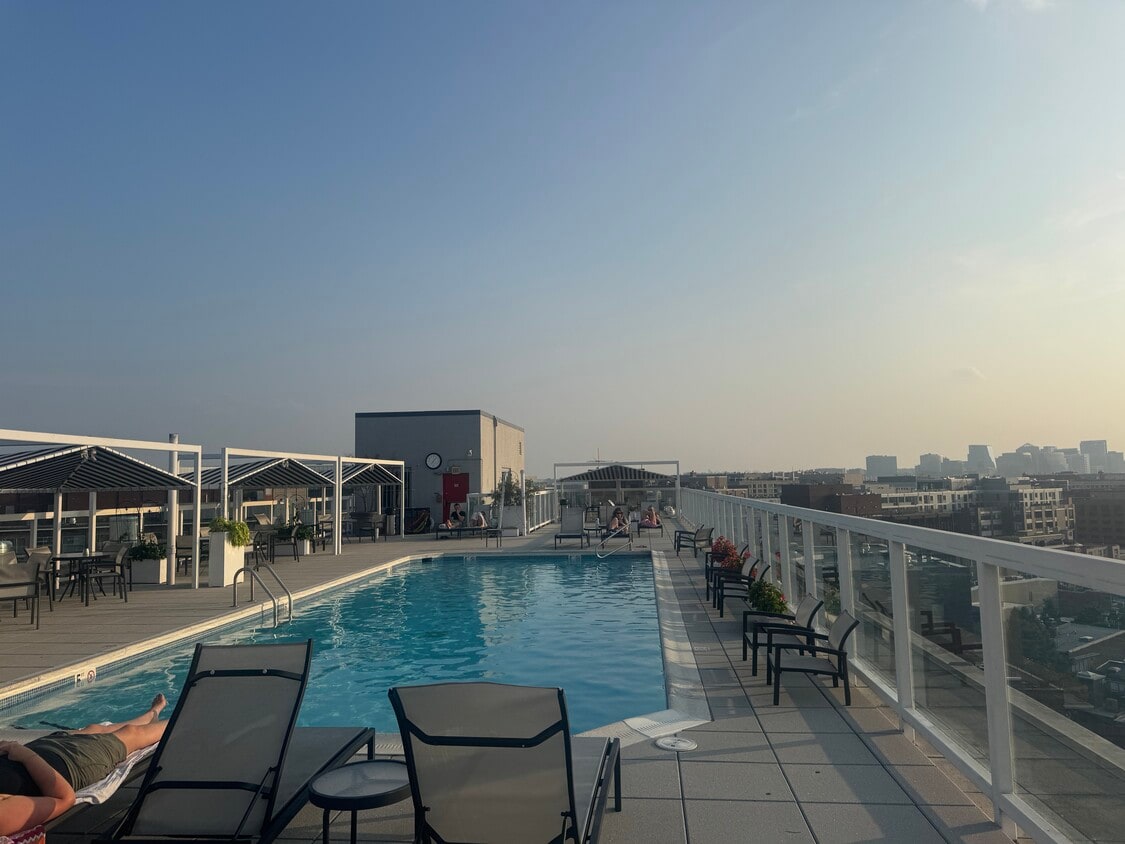 Photo - 1330 New Hampshire Ave NW (Washington, DC)
