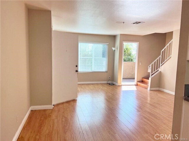 Building Photo - 8615 Beverly Park Pl