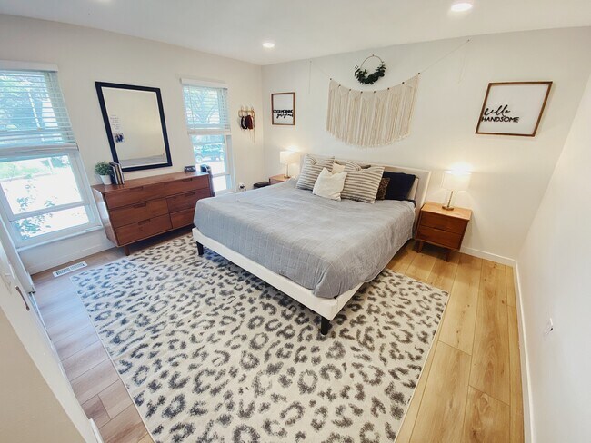Foto del edificio - 8548 W Dartmouth Pl