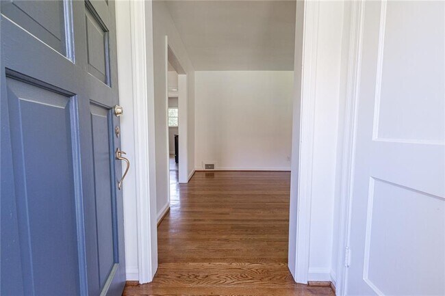 Foto del edificio - 2115 Pinellas Trail