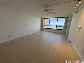 Building Photo - 1650 Ala Moana Blvd