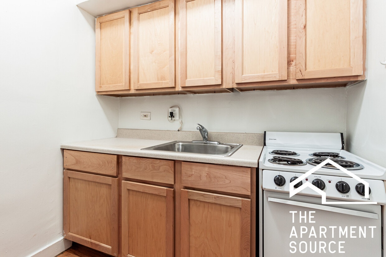 Photo - 536 West Arlington Pl. Unit 116
