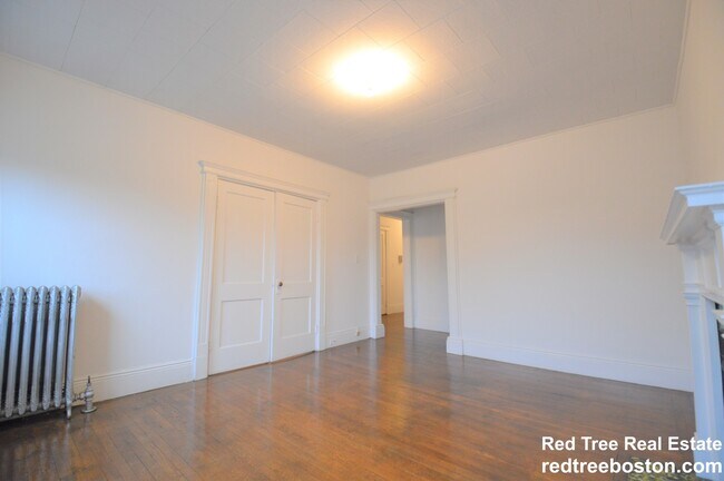 Building Photo - 34 Medfield St