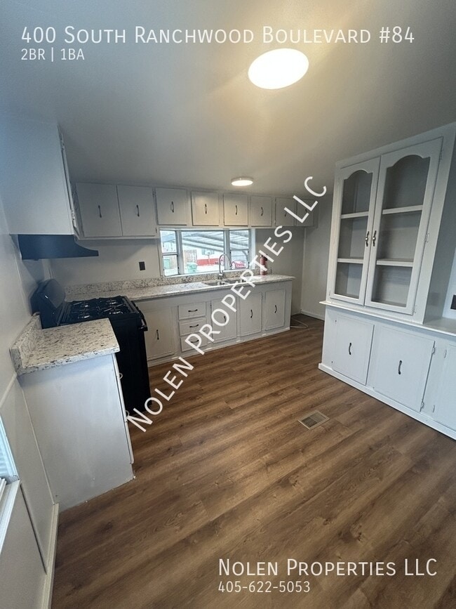 Foto del edificio - 400 S Ranchwood Blvd