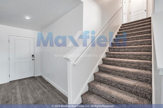 Building Photo - Lehi Townhome w/ Finished Basement, 3DB 3....