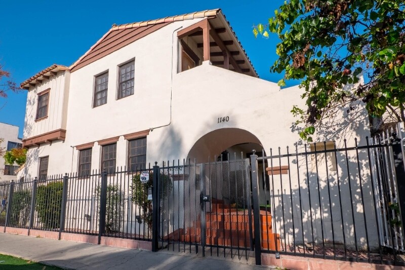Foto principal - 1142 3/4-1144 Arapahoe St