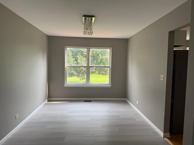 Building Photo - 3713 Edgebrook Ct