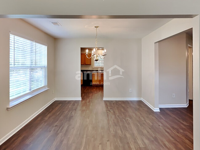 Building Photo - 103 Holly Mill Village Drive