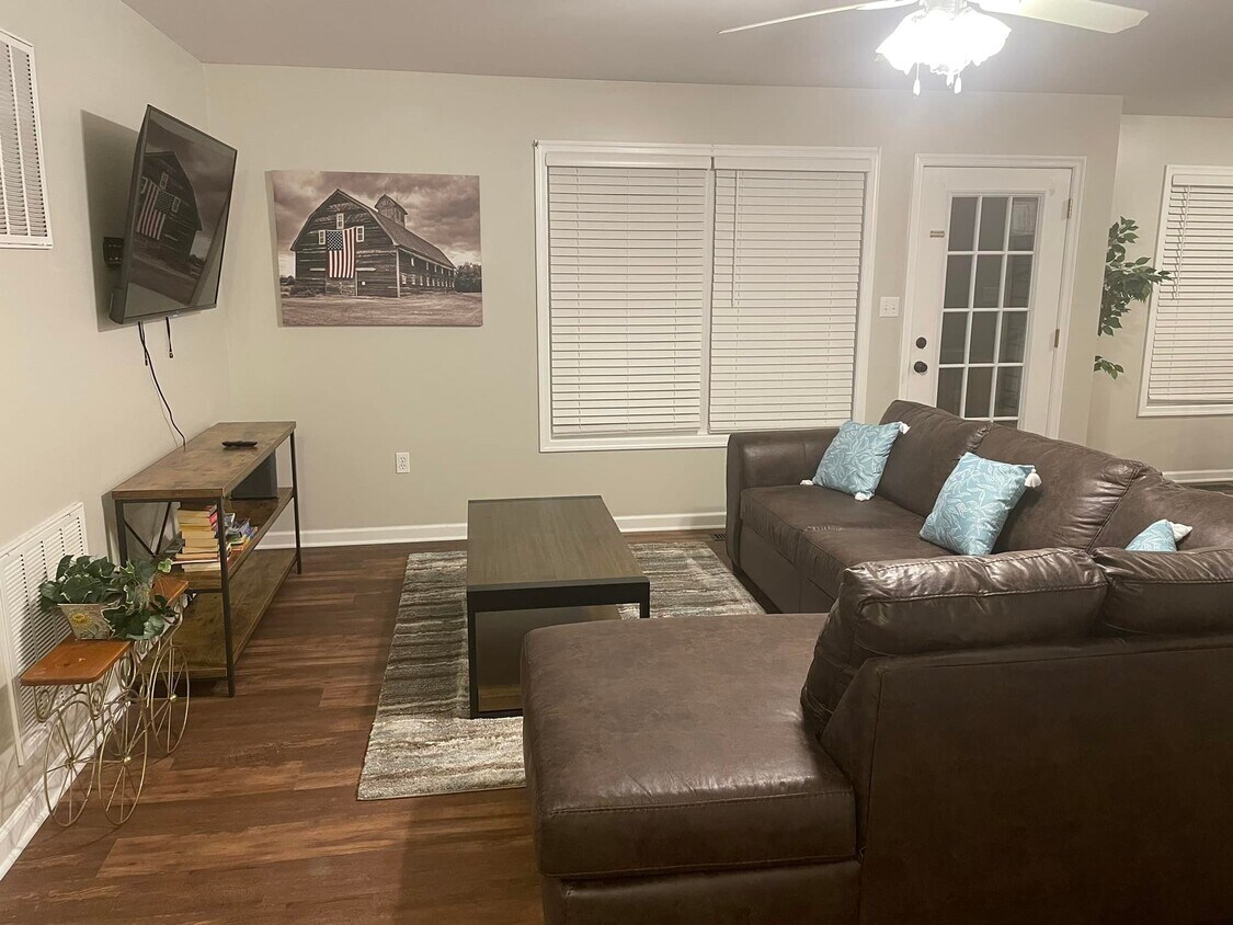 Living Room - 185 Burdette Dr