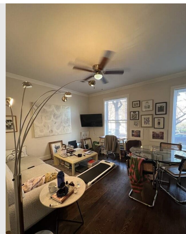 Foto del edificio - 2907 N Mildred Ave