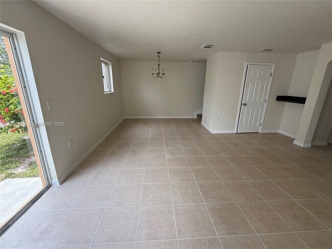 Building Photo - 26259 SW 135th Pl