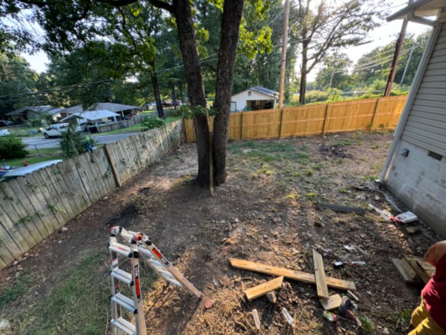 Foto del edificio - 418 E 4th St