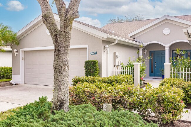 Building Photo - 6218 Mandalay Cir