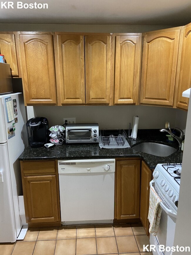 Foto del edificio - 477 Shawmut Ave